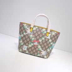 Gucci Shopping Bags